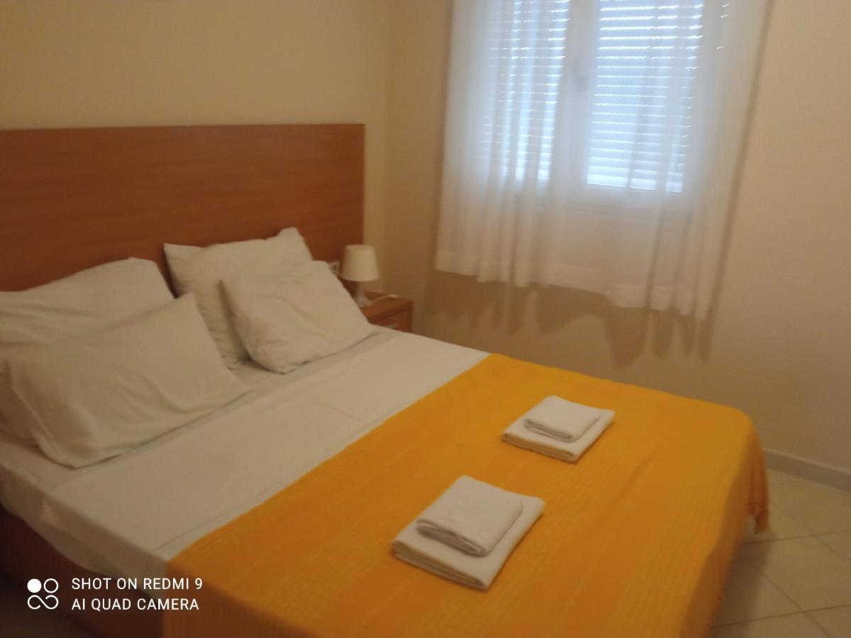 Apartmani Lux Sea Utjeha Εξωτερικό φωτογραφία
