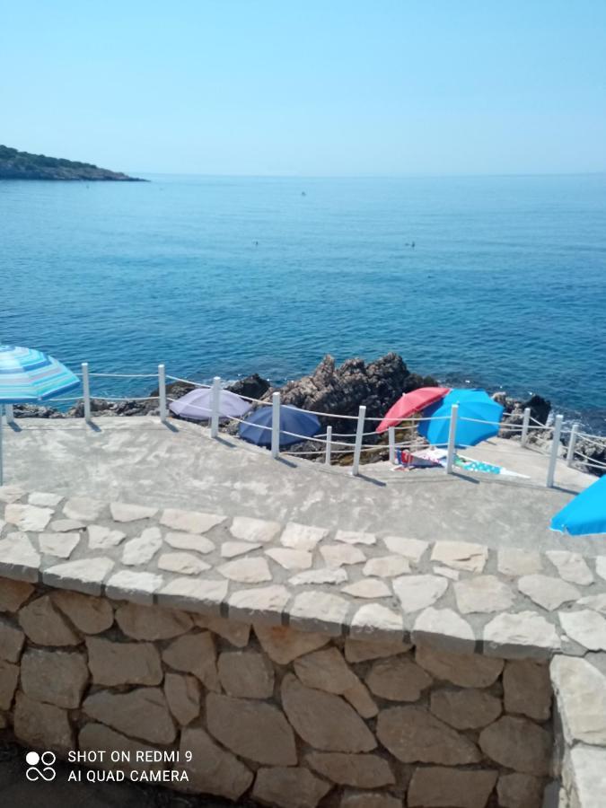 Apartmani Lux Sea Utjeha Εξωτερικό φωτογραφία