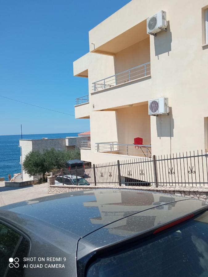 Apartmani Lux Sea Utjeha Εξωτερικό φωτογραφία