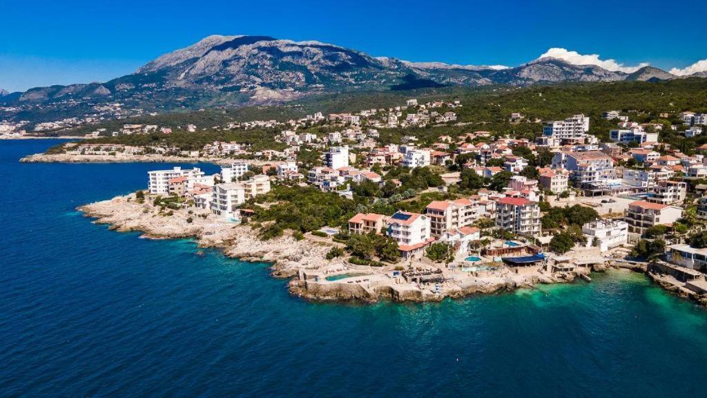 Apartmani Lux Sea Utjeha Εξωτερικό φωτογραφία
