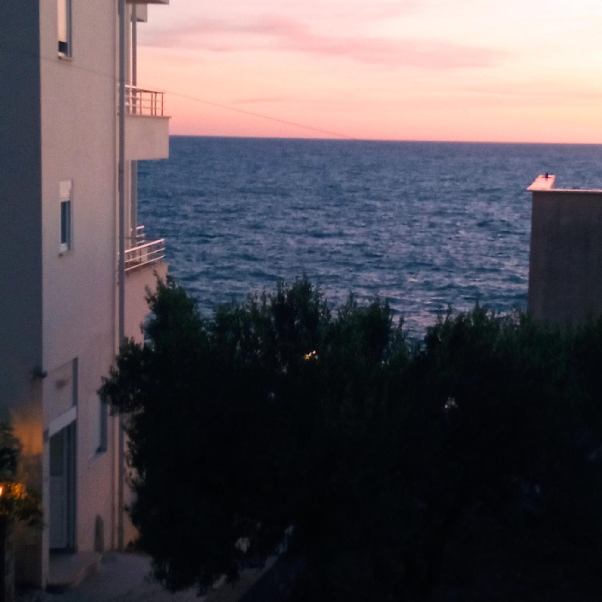 Apartmani Lux Sea Utjeha Εξωτερικό φωτογραφία