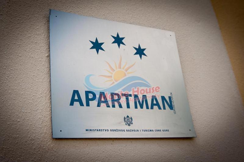 Apartmani Lux Sea Utjeha Εξωτερικό φωτογραφία