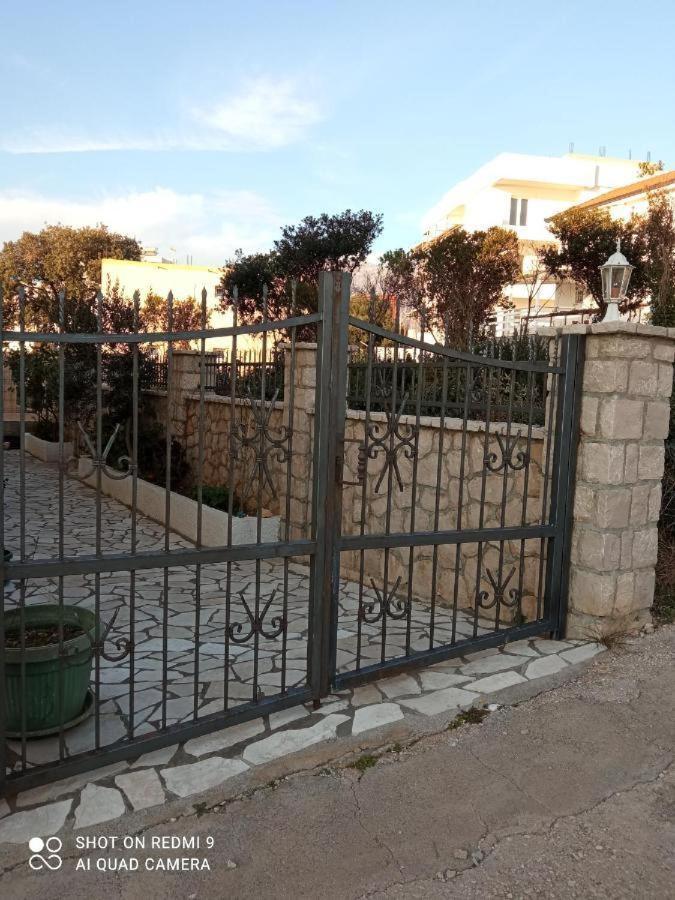 Apartmani Lux Sea Utjeha Εξωτερικό φωτογραφία